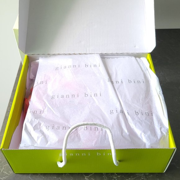 $49 NWT Gianni Bini Checkered Ankle Wrap Lace-Up Strap - Picture 12 of 12